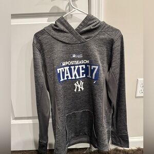 Women’s Yankee Hoodie